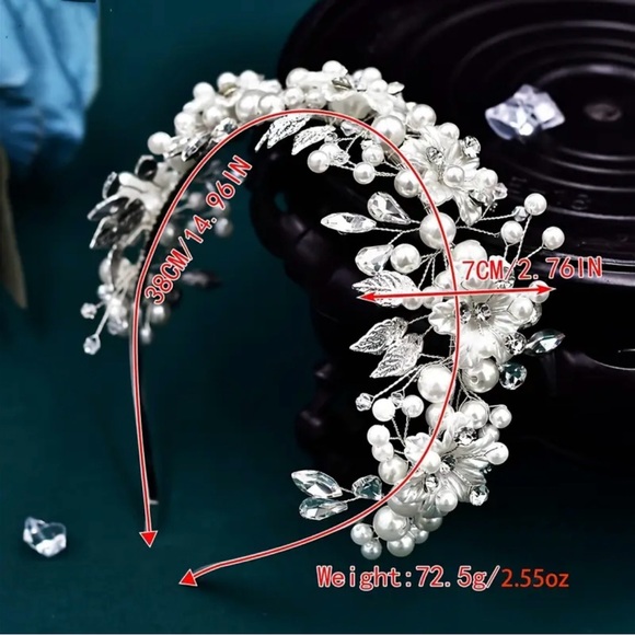 Brand New Elegant Silver Floral Bridal Headpiece main image 6